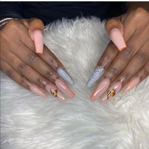 Meet your Posher, Amelia